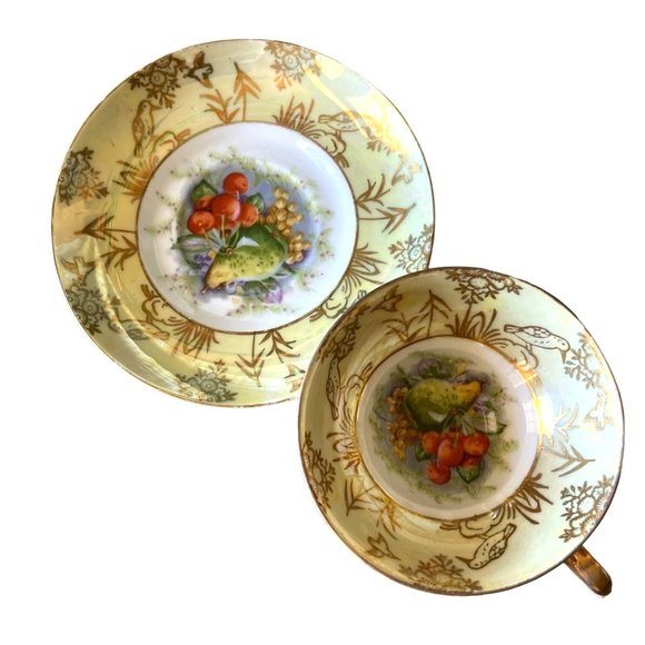 Teacup and Saucer Vintage Old Gold Japan Hand Painted Fruit and Birds - Picture 1 of 10